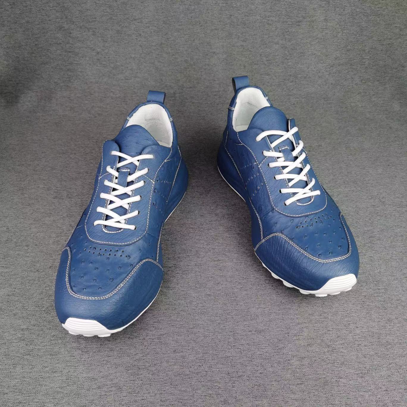 Ostrich Causal breathable comfy Sneaker