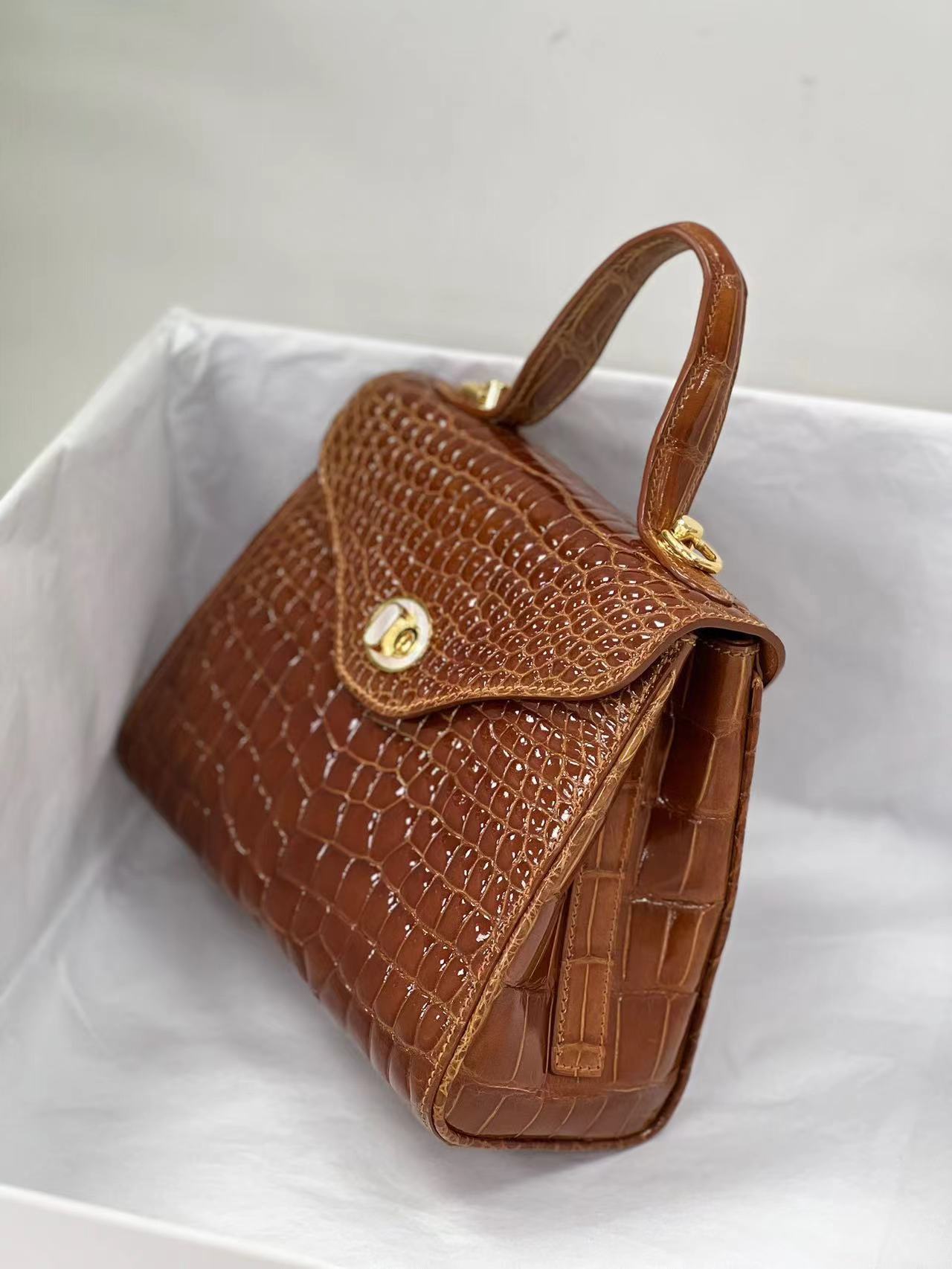 Nile Alligator Luxury Elegant Handbag Shoulder Bag