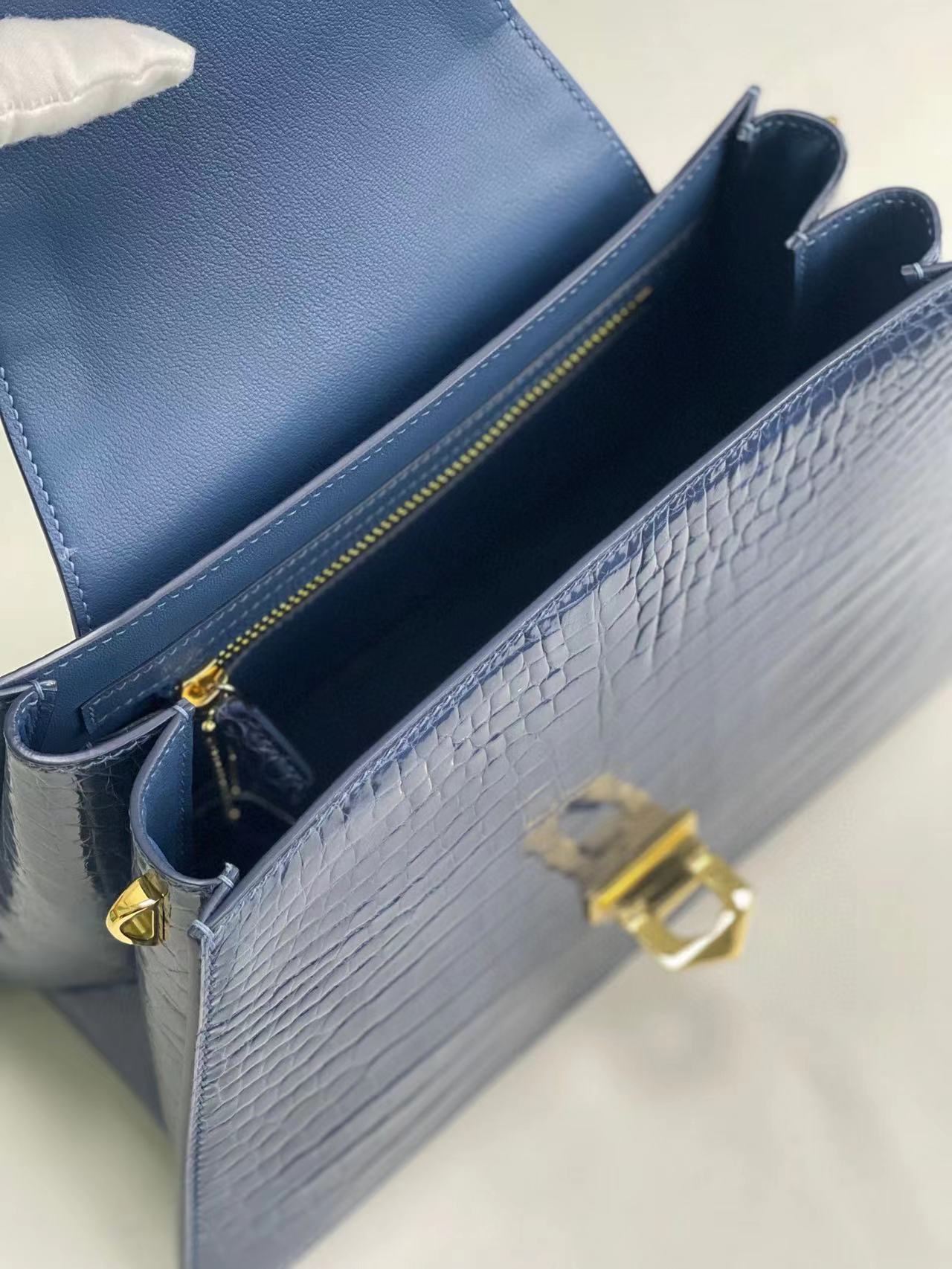 Nile Alligator Stylish Elegant Shoulder Bag
